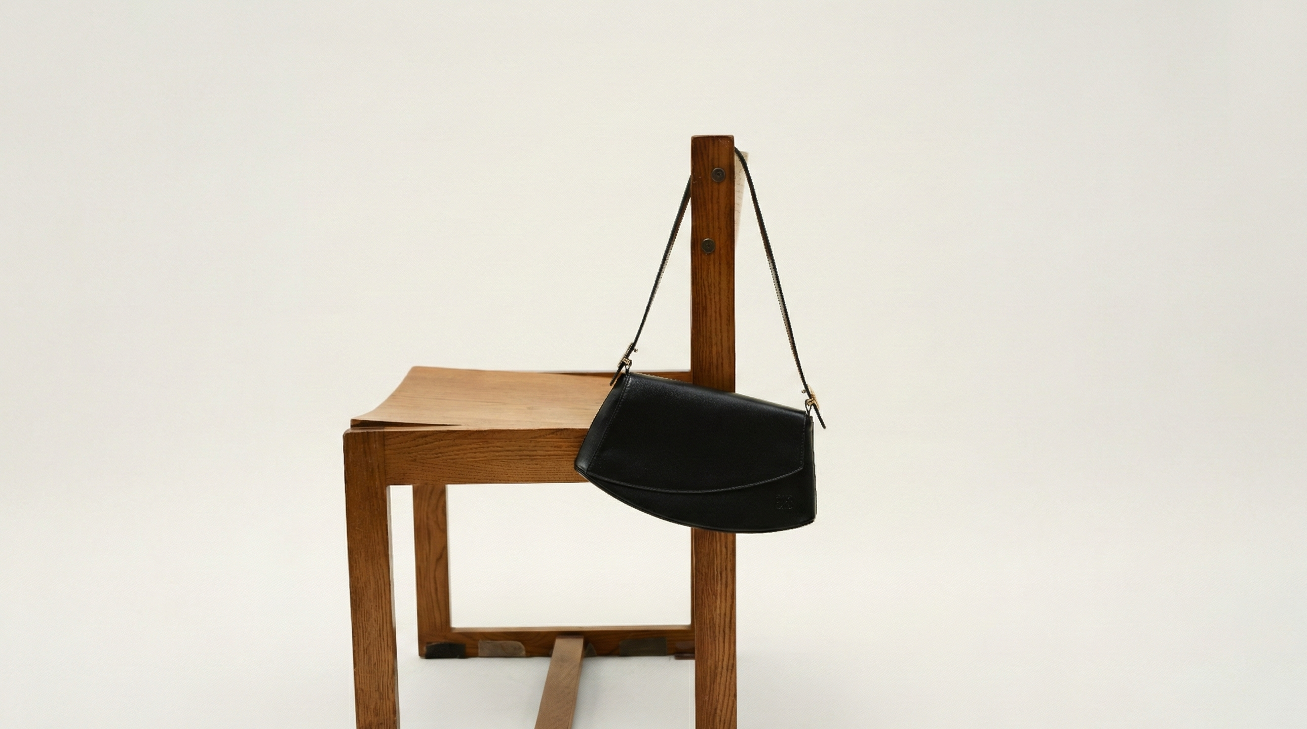 slider image slider_item_7WFdQ4