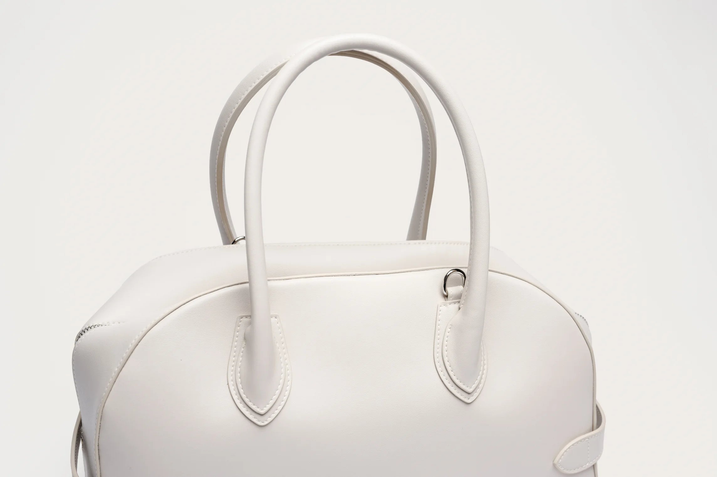 Simone Medium Stone Cream